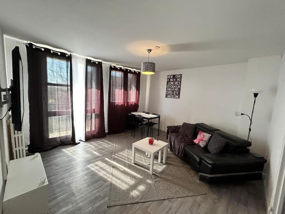 Appartement Cosy 3 Chambres Proche Airbus Колом'є Екстер'єр фото